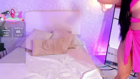    online show from April 21, 7:54 pm