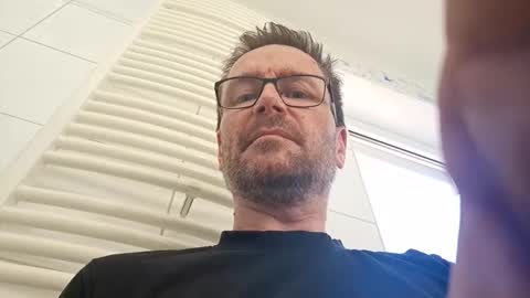 jannis_37 online show from April 23, 4:41 pm