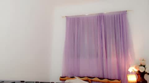 Susie--          online show from December 11, 6:31 pm