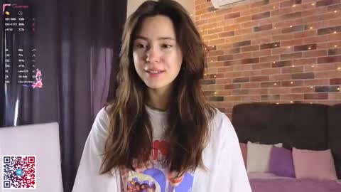 Chloe online show from October 20, 6:07 am