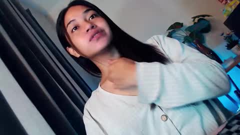 JASMINE online show from April 13, 2:16 am