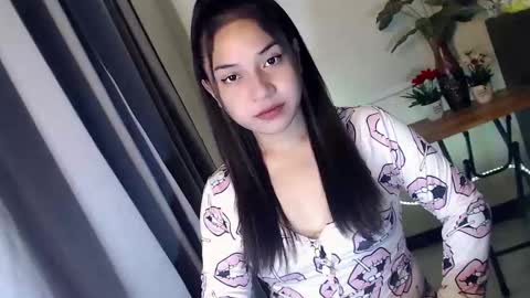 JASMINE online show from April 22, 12:12 pm