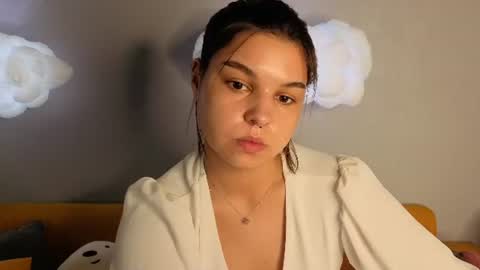 Jasmine Burke online show from June 22, 3:25 am