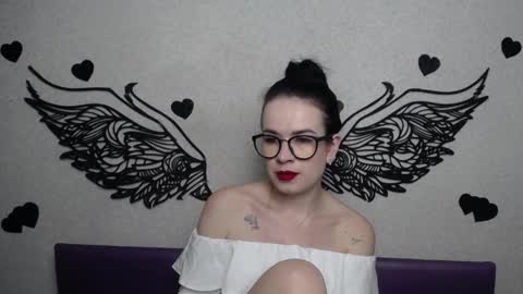 JasmineKouch online show from October 16, 5:34 pm