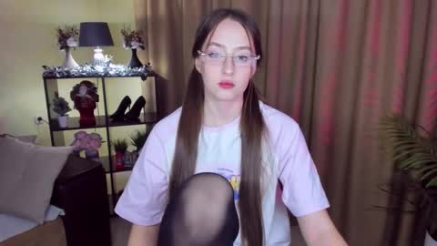 Jasmine online show from January 8, 10:43 am