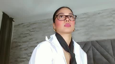 Jazmin online show from November 13, 1:08 am