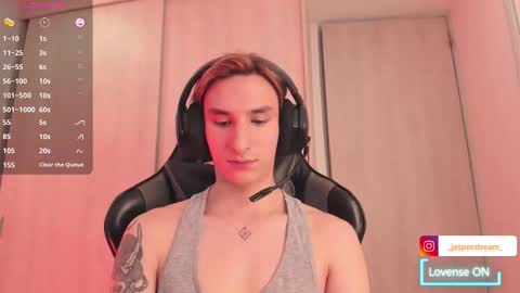 Snapshot of jasper__thompson chatting on October 13, 10:01 pm jasper__thompson online show from October 13, 10:01 pm