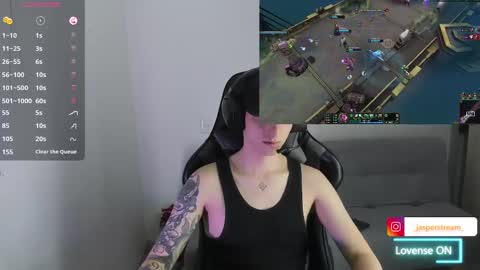 Snapshot of jasper__thompson chatting on January 7, 12:24 am jasper__thompson online show from January 7, 12:24 am