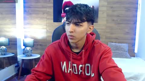 Snapshot of jasperflame chatting on September 28, 11:08 am JasperFlame online show from September 28, 11:08 am