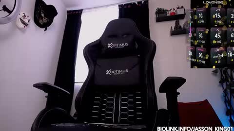 JKing  online show from November 4, 1:12 pm