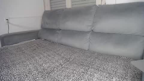 Javier  online show from December 17, 11:49 pm