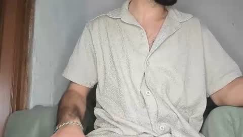 Javier  online show from July 1, 12:52 am