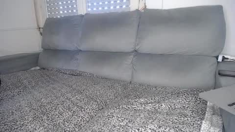 Javier  online show from January 20, 8:18 pm