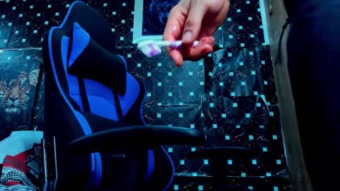 Javier online show from January 10, 5:13 am