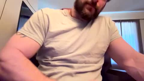 jaxjohnson12 online show from March 9, 4:44 pm