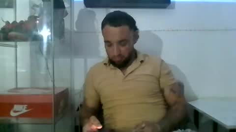 jay594025 online show from April 19, 9:21 am