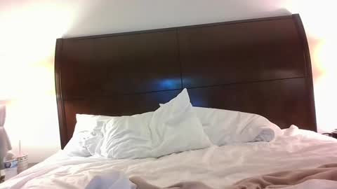 mj online show from February 13, 4:11 am