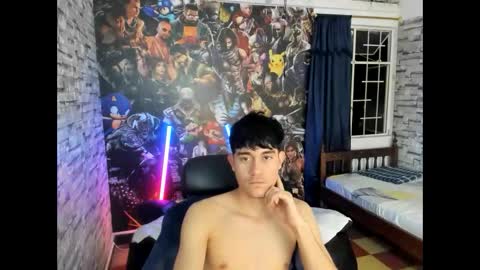 JAY ORANGE online show from May 11, 12:28 am