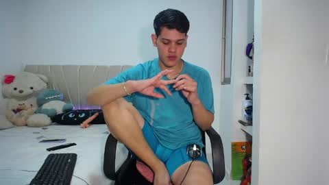 Jayder Steven online show from April 7, 10:23 pm