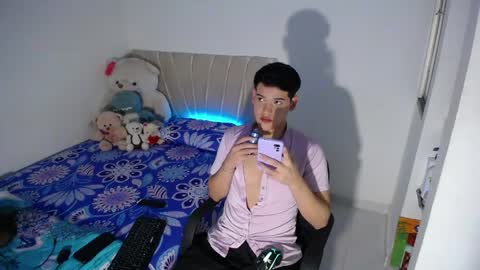 Jayder Steven online show from April 22, 5:47 am