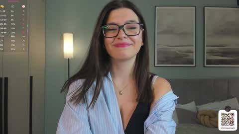 Mira the personal mirage D online show from October 25, 7:36 pm