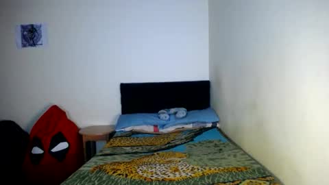 Snapshot of jboy_s chatting on October 6, 4:08 am jboy_s online show from October 6, 4:08 am