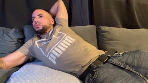 JcMax305 online show from February 15, 4:17 pm