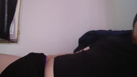 Red Head   Romeo online show from March 27, 7:48 pm