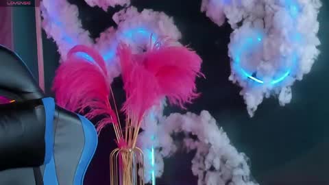 jean_wilsons online show from April 23, 11:07 am