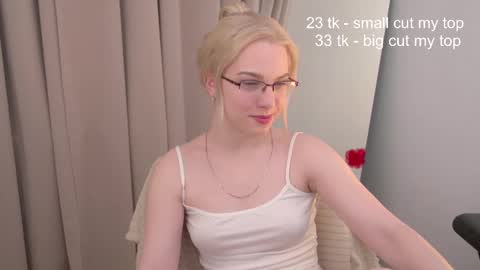 Jean online show from March 11, 6:08 am