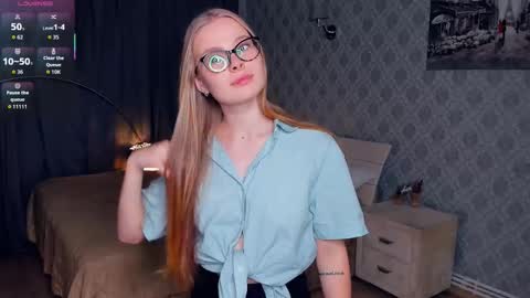 Jenny online show from November 18, 7:11 am