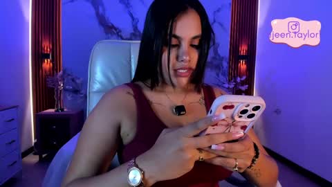 Jeen Taylor online show from April 20, 8:12 pm