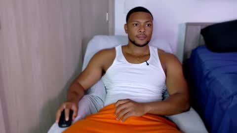 jeicowesst online show from July 25, 8:51 pm
