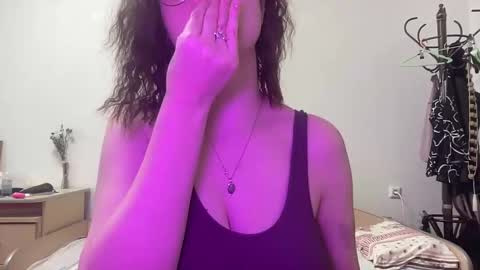 Snapshot of jelly_gum chatting on January 22, 9:35 am Inna online show from January 22, 9:35 am