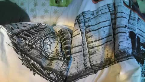 jellykulli online show from April 4, 7:26 am