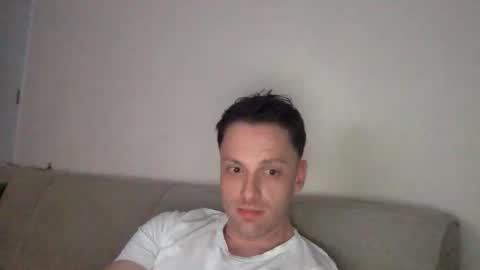 jelmerkrijn online show from April 5, 2:19 am