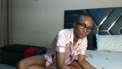 Jemmi online show from February 27, 6:13 am