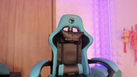 jendralevis online show from October 14, 8:23 pm