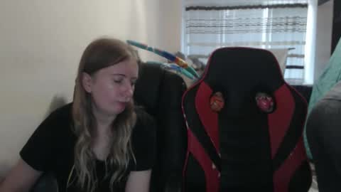 JenisAndPeter online show from September 21, 3:49 pm