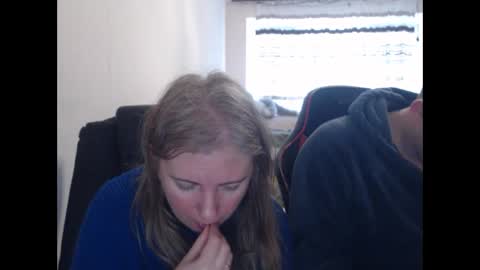 JenisAndPeter online show from February 28, 8:40 am