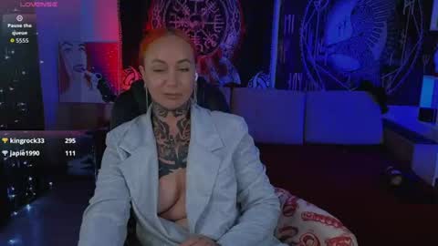 Mrs. Jenna online show from July 26, 2:53 am