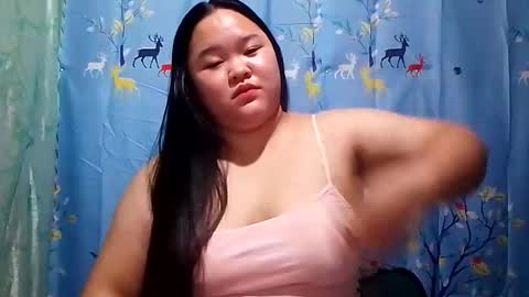 jennalyn_19 online show from March 6, 2:38 pm