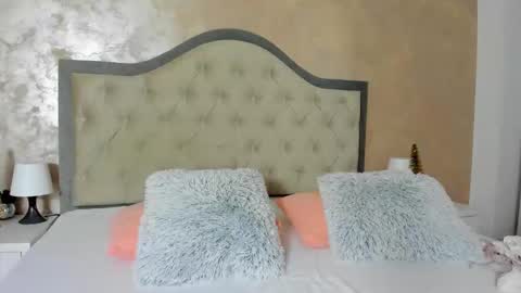 JennaMyers online show from December 15, 8:16 pm