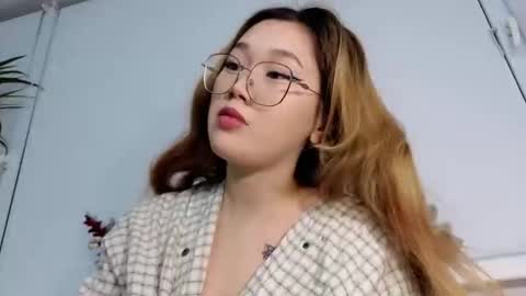 JENNA online show from December 4, 10:15 am