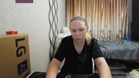 JenniDeep online show from November 30, 8:49 pm