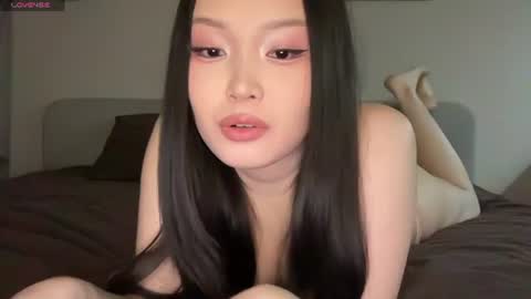 jennie_yung online show from July 22, 10:23 pm