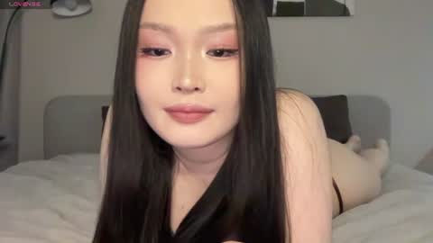 jennie_yung online show from July 15, 4:40 am