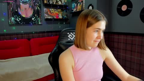 jennifer_wadee online show from December 11, 7:53 am