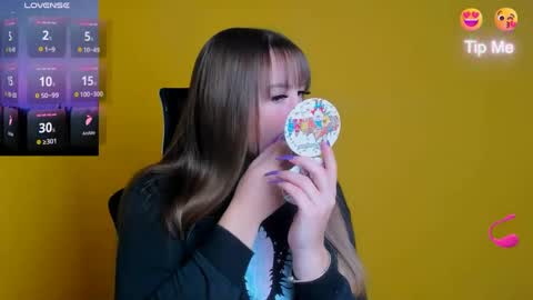 Jennifer online show from September 27, 6:00 am