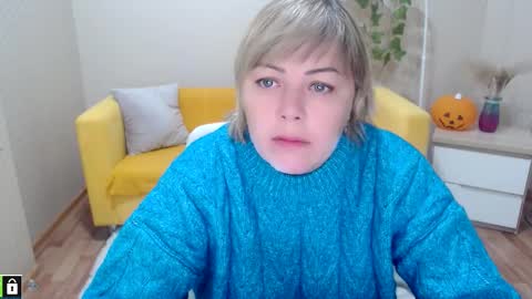 jennifercollens online show from October 29, 4:58 am